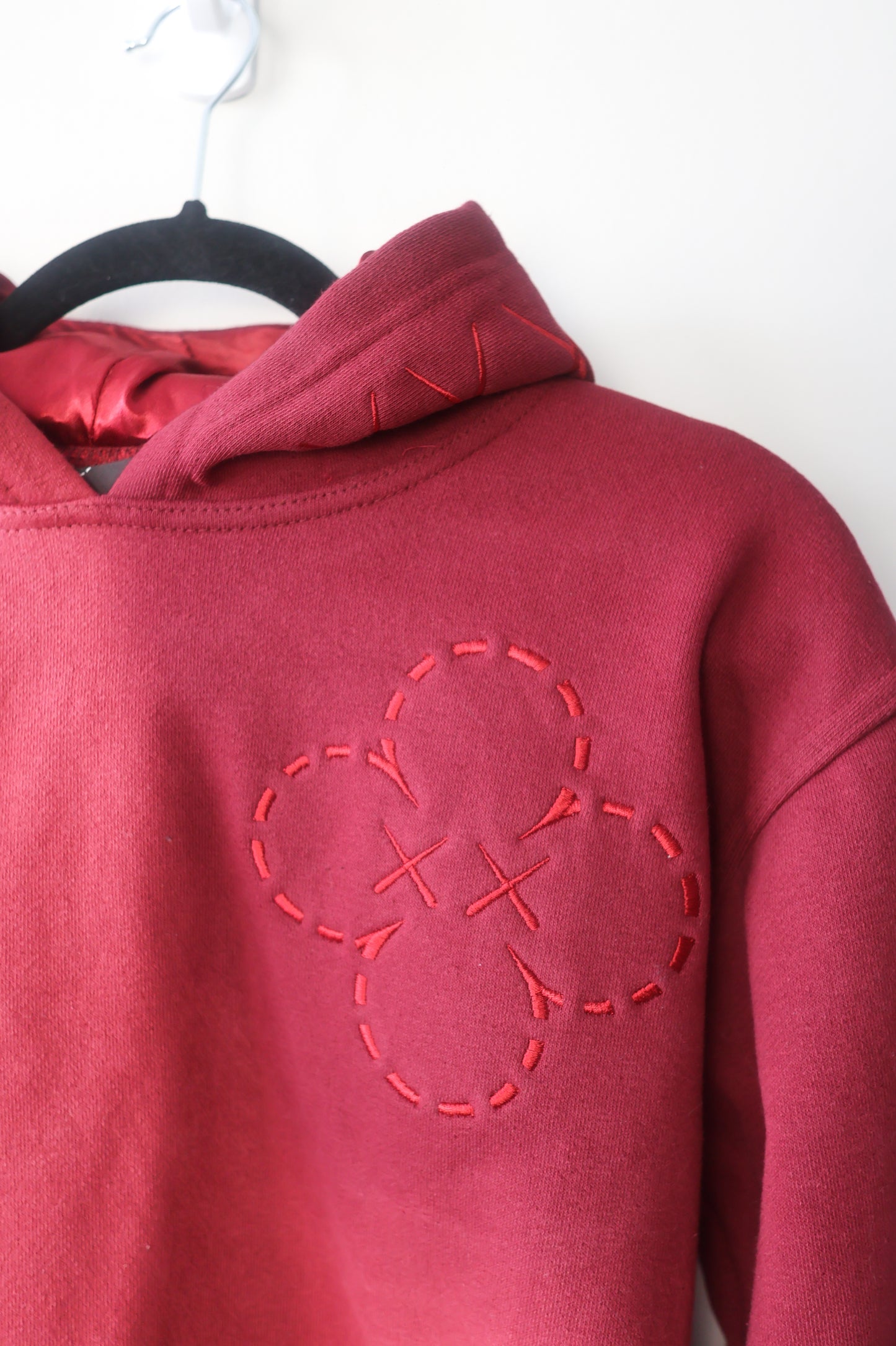 Stone Pullover Hoodie - Burgundy